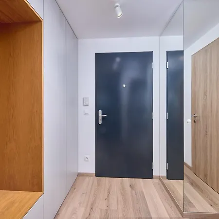 The Stylish * Pressburg